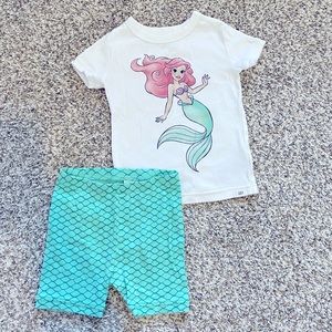 Gap kids Little Mermaid pajamas size 3